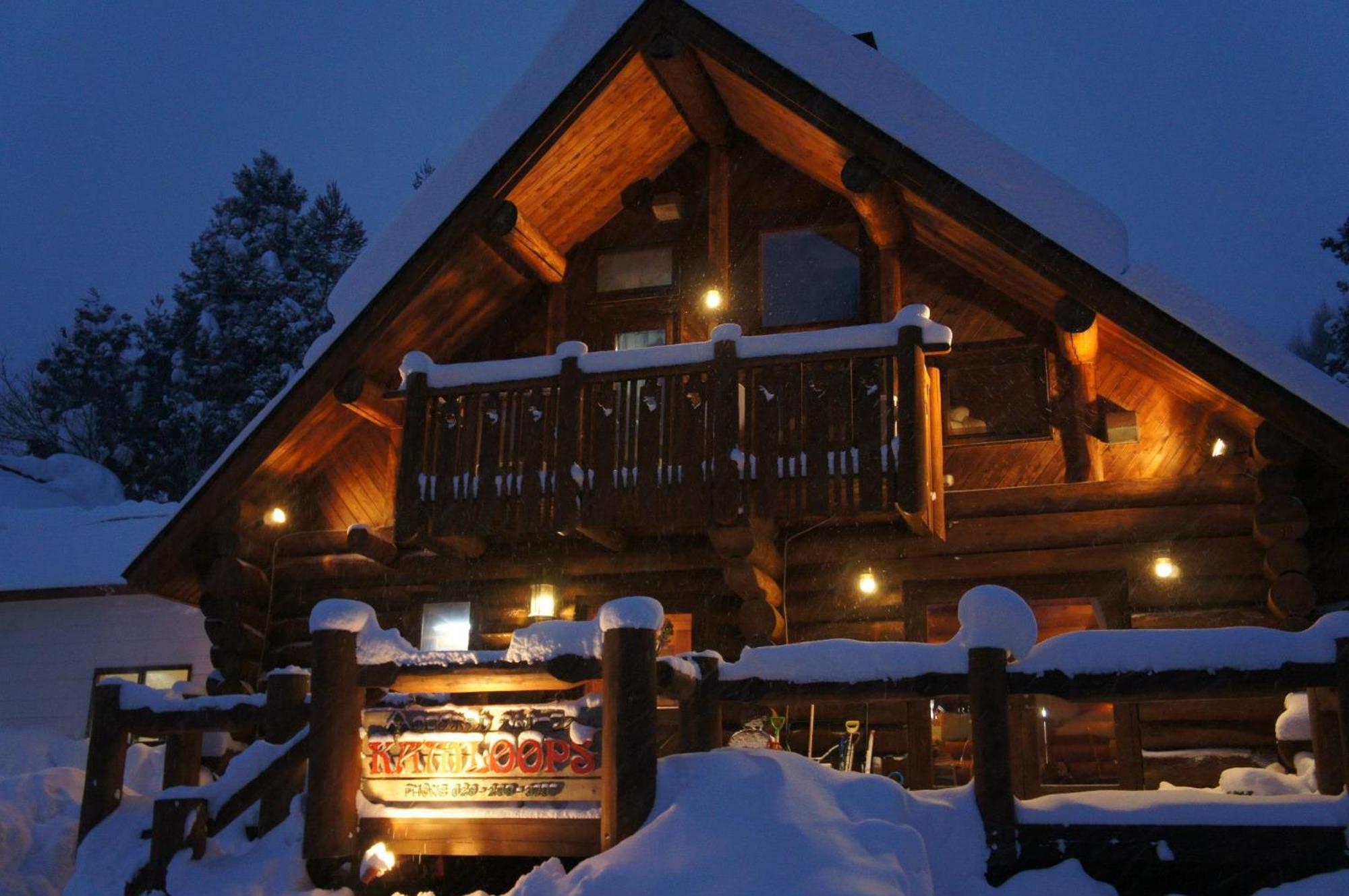 Log Hotel Kamloops Shinano  Buitenkant foto