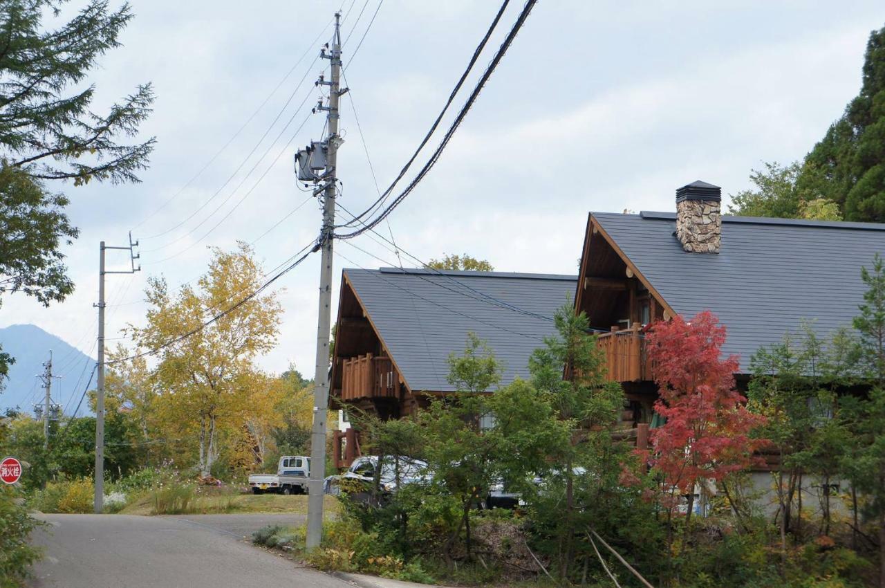 Log Hotel Kamloops Shinano  Buitenkant foto
